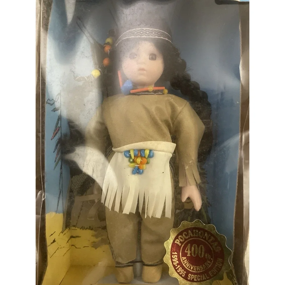 Dan Dee dandee pocahontas